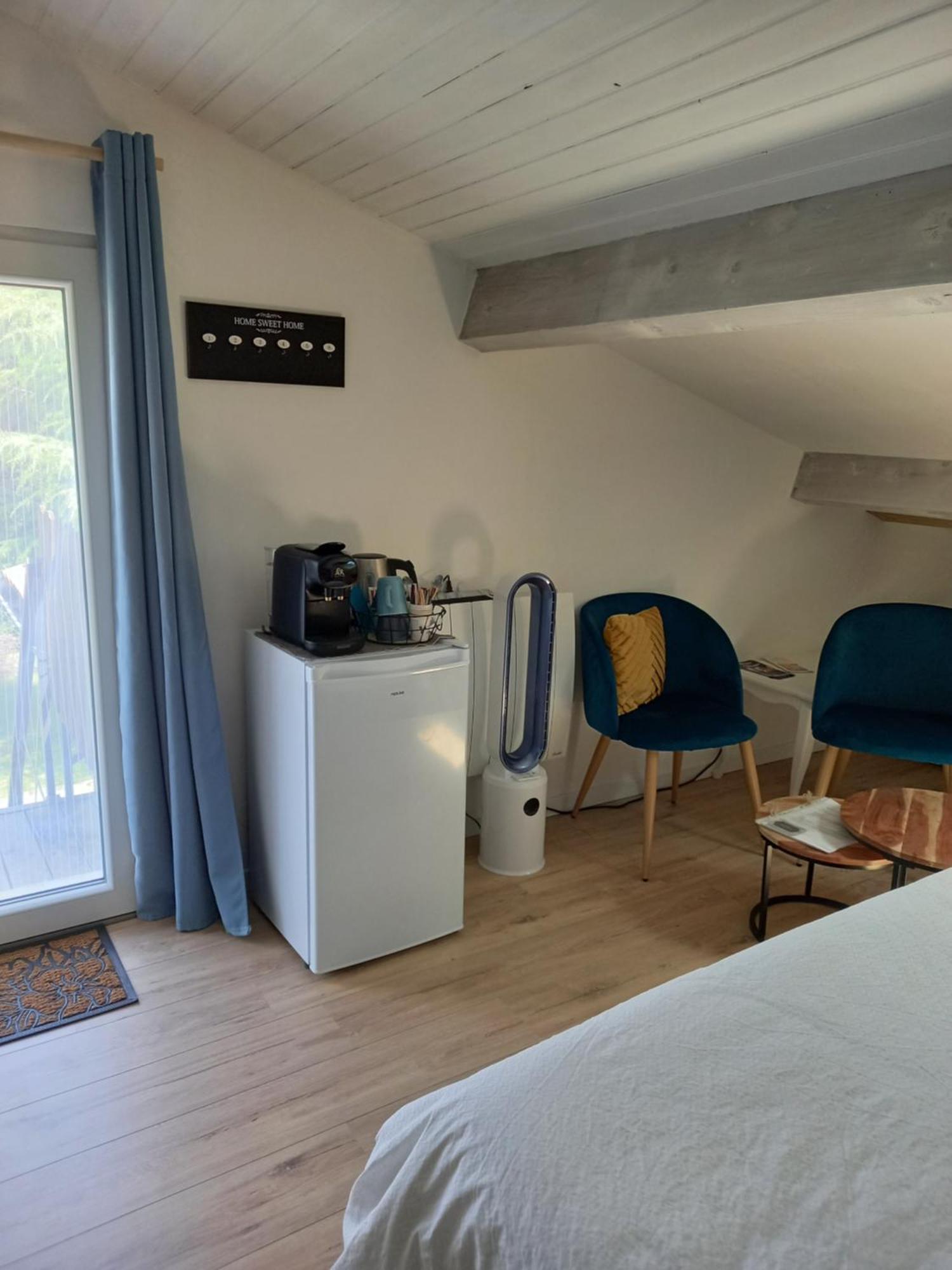 Ty'Chateau Carignan De Bordeaux B&B Zewnętrze zdjęcie